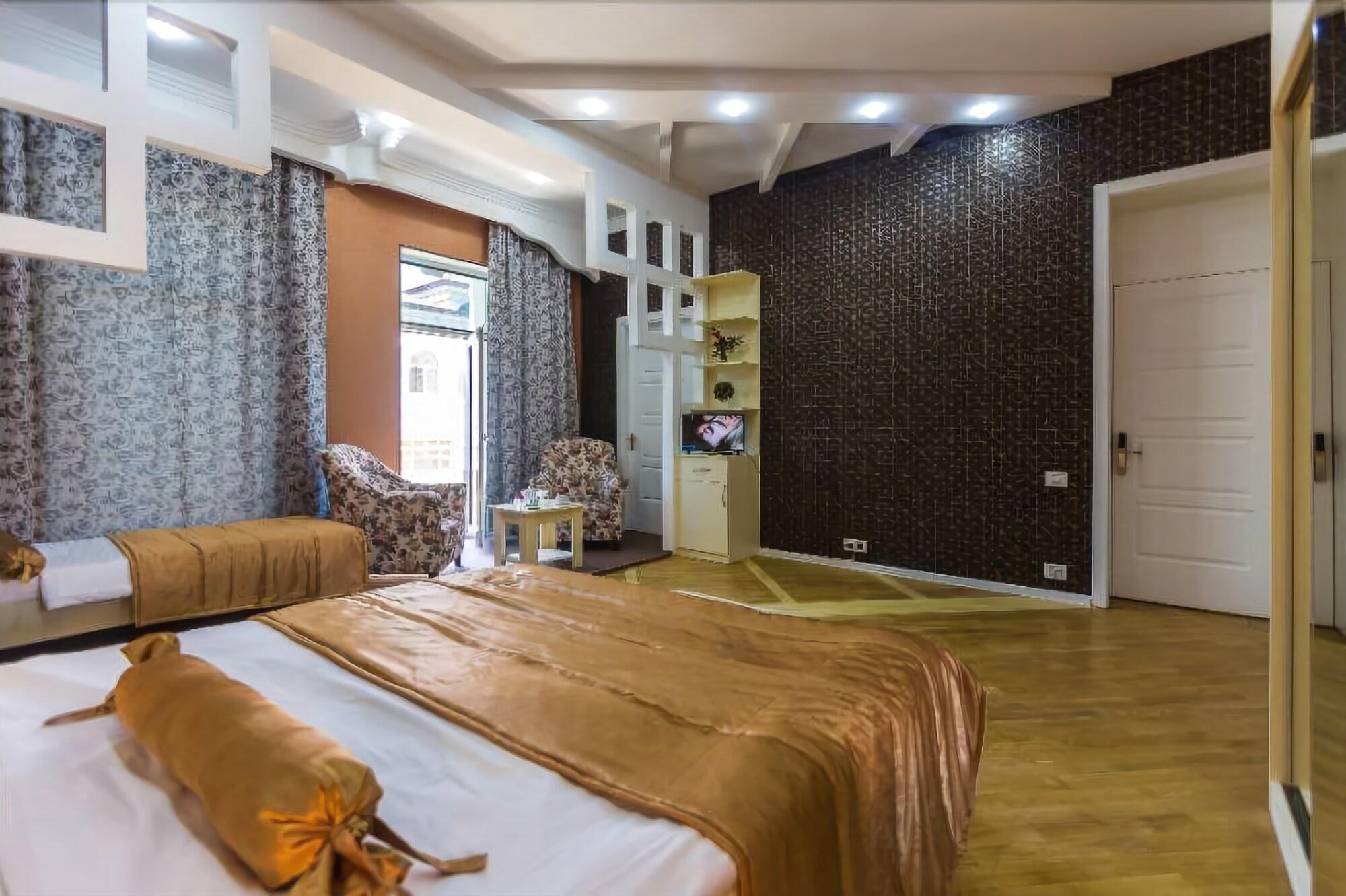 Vania Hotel باكو المظهر الخارجي الصورة