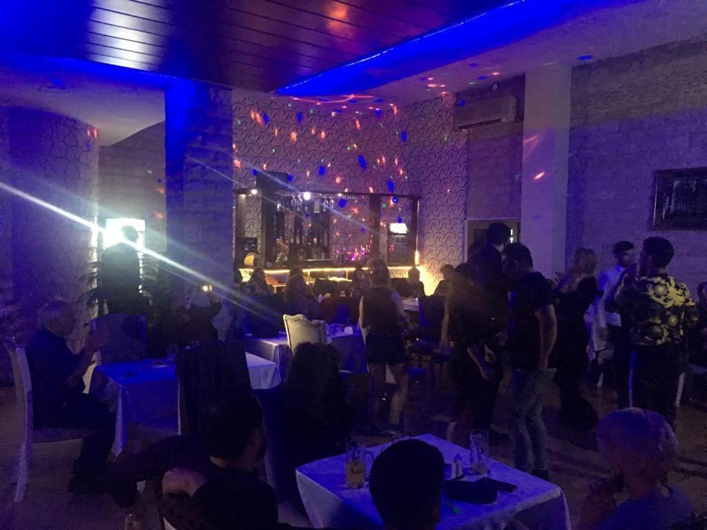 Vania Hotel باكو المظهر الخارجي الصورة